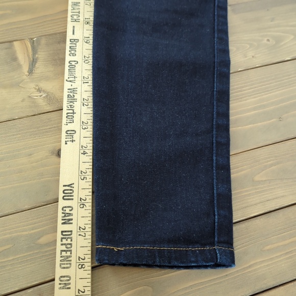 Mott & Bow Mid Rise Skinny Dark Wash - Picture 10 of 13